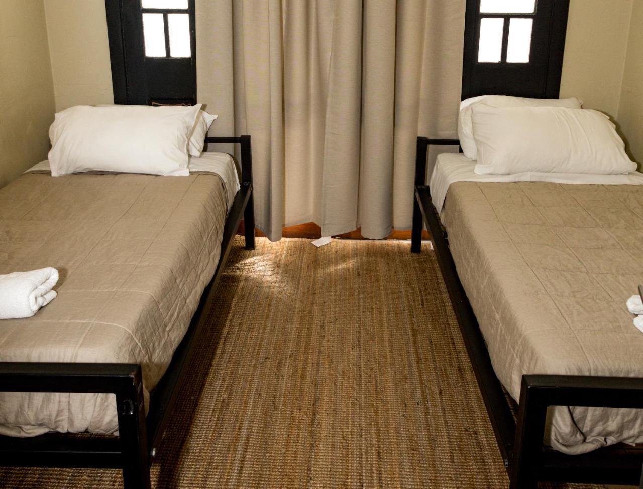 Coolangatta Sands Hotel * Gold Coast